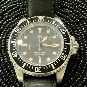 Military Industries divers watch